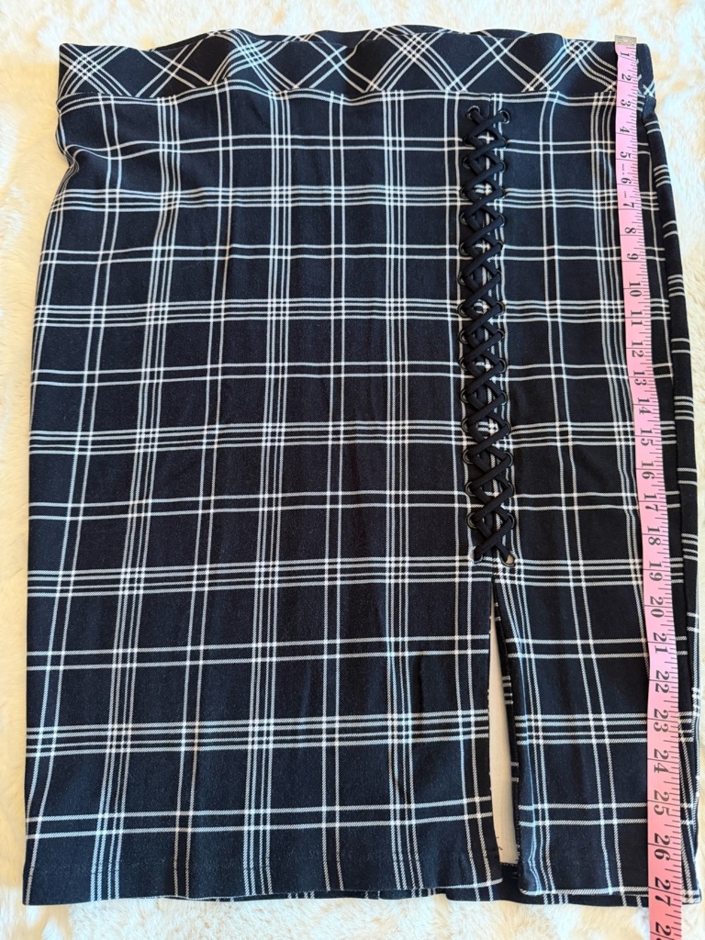 🖤 Torrid Black & White Stretch Plaid Lace-Up Pencil Skirt | Size 3 (22/24)